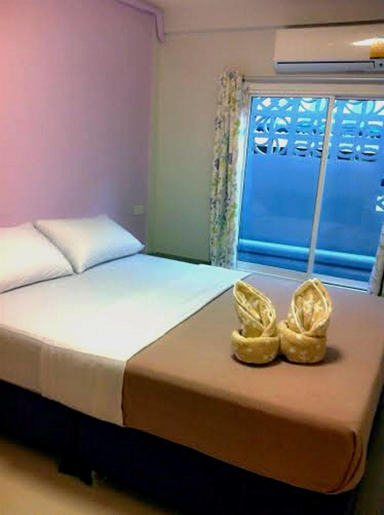 Sidare Bed And Breakfast Бангкок Экстерьер фото